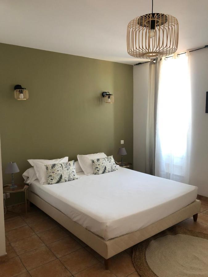Chez Dume Bed & Breakfast Santa-Lucia-di-Tallano Bagian luar foto
